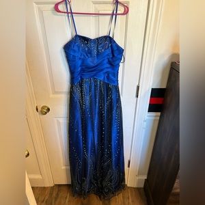 Hailey Logan prom dress - Size 3/4